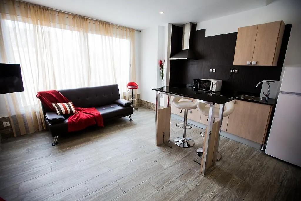 Apartamentos Bcntourism Pineda De Mar