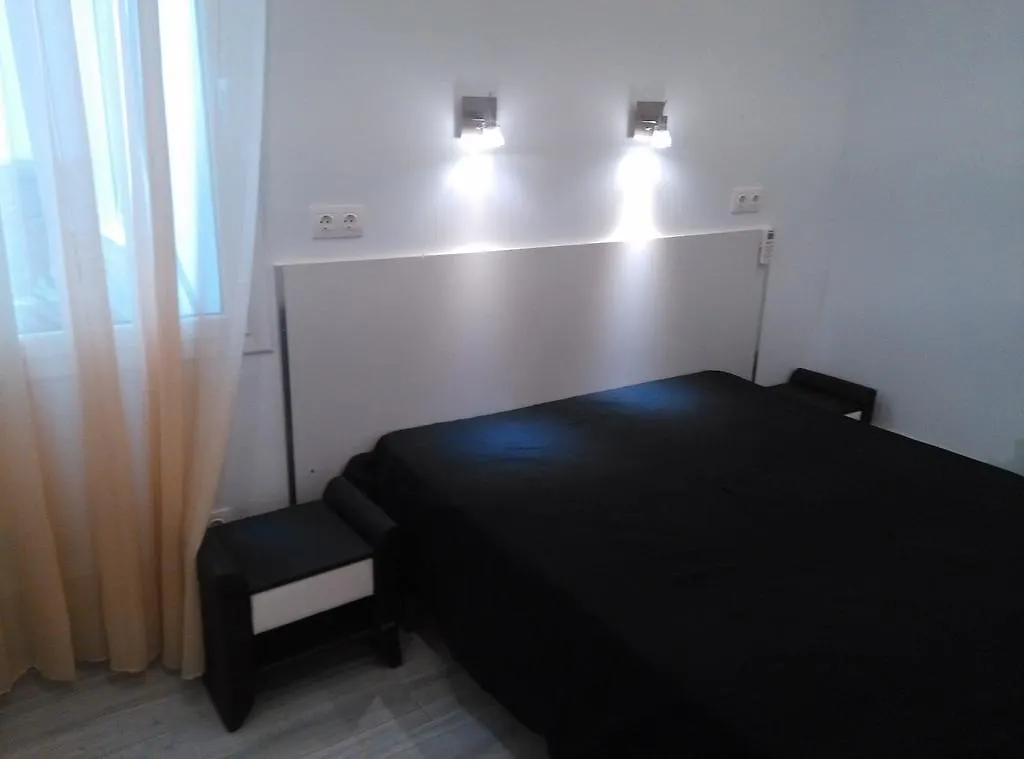Apartamentos Bcntourism Pineda de Mar 0*,  Spain