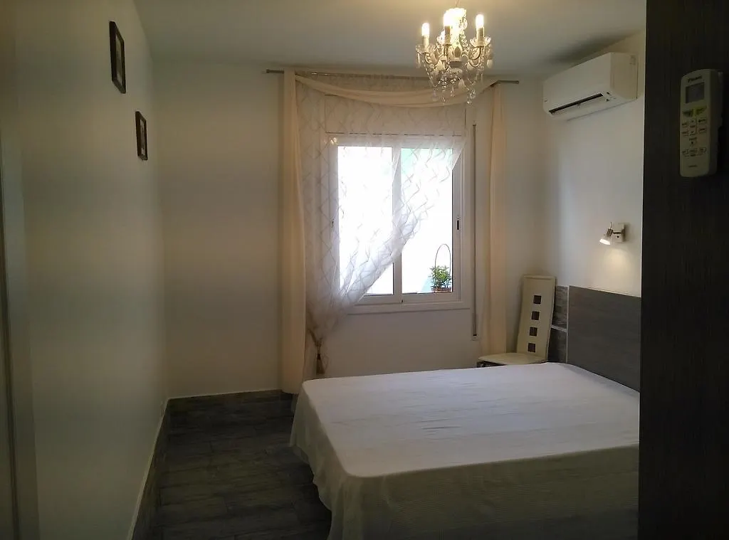 Apartamentos Bcntourism Pineda de Mar 0*,